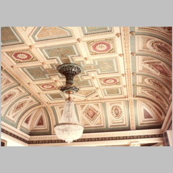 1984-08 - Britain Tour 16 - Guildhall Ceiling.jpg